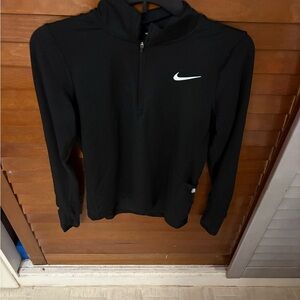 Nike women’s quarter zip